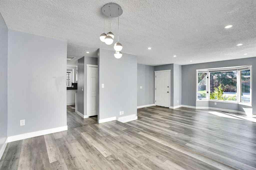 MLS® A2251038 - 35 Castlefall Grove NE in Castleridge Calgary, Residential