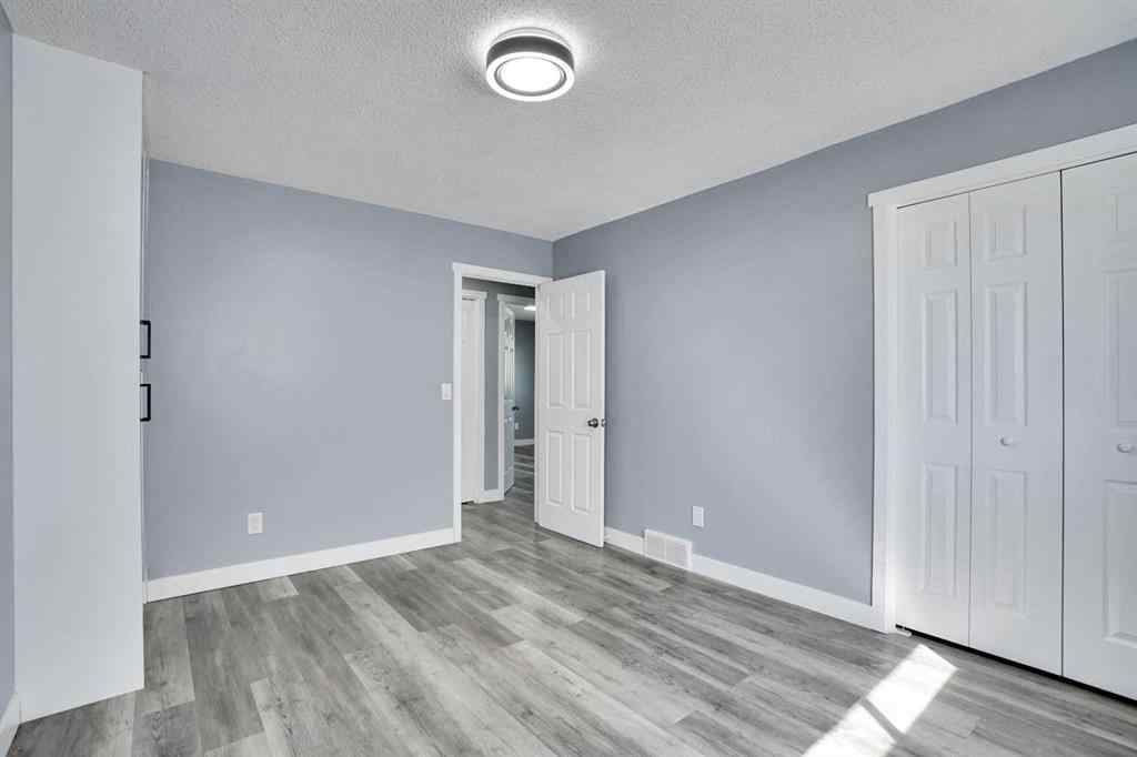 MLS® A2251038 - 35 Castlefall Grove NE in Castleridge Calgary, Residential