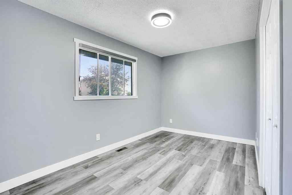 MLS® A2251038 - 35 Castlefall Grove NE in Castleridge Calgary, Residential