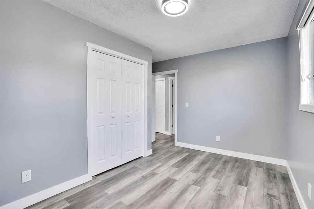 MLS® A2251038 - 35 Castlefall Grove NE in Castleridge Calgary, Residential