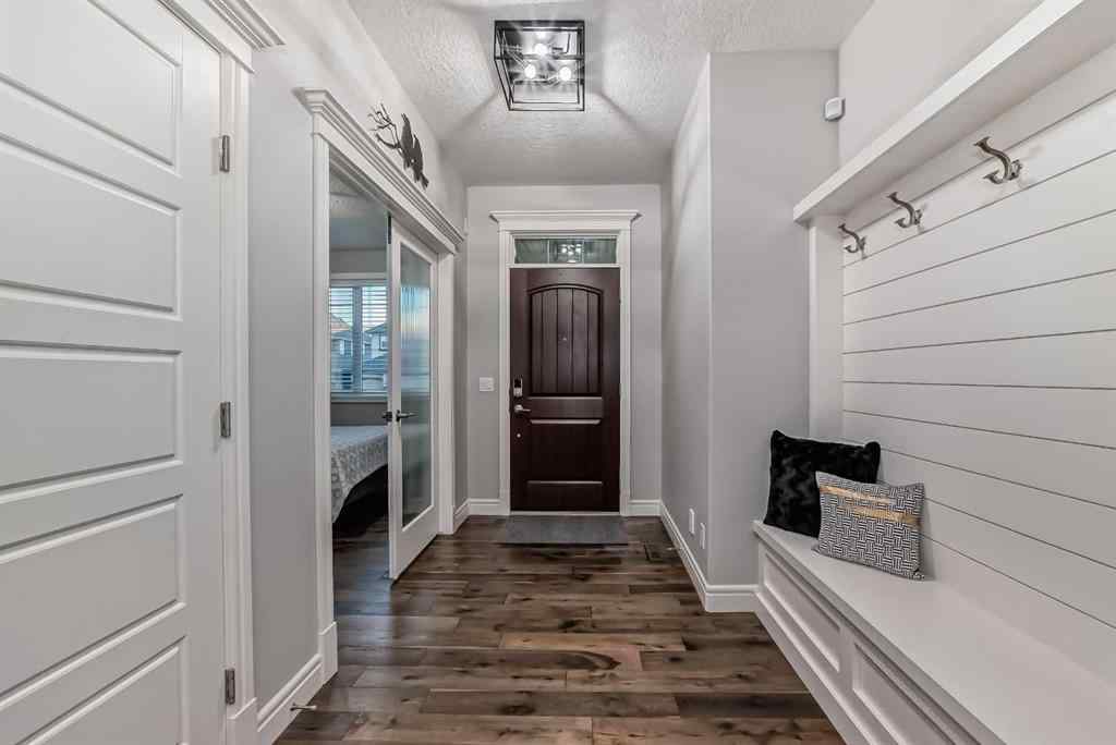 MLS® A2251049 - 264 Stonemere Close  in Chestermere Estates Chestermere, Residential