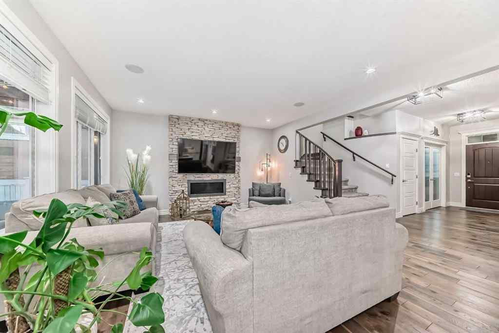 MLS® A2251049 - 264 Stonemere Close  in Chestermere Estates Chestermere, Residential