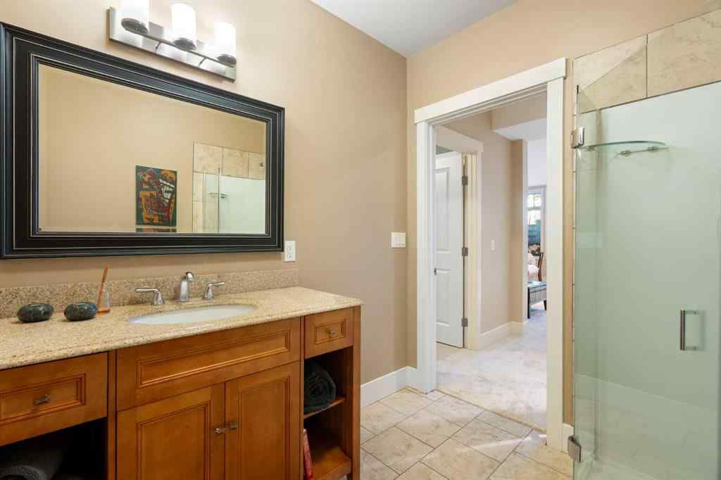 MLS® A2251050 - 1308 21 Avenue NW in Capitol Hill Calgary, Residential