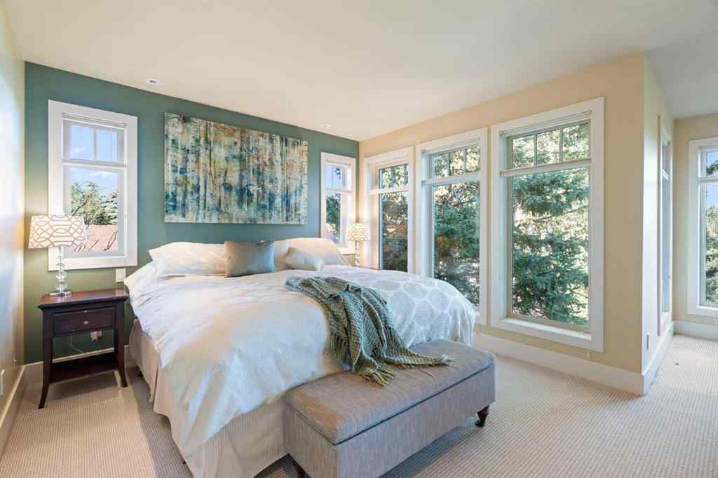 MLS® A2251050 - 1308 21 Avenue NW in Capitol Hill Calgary, Residential