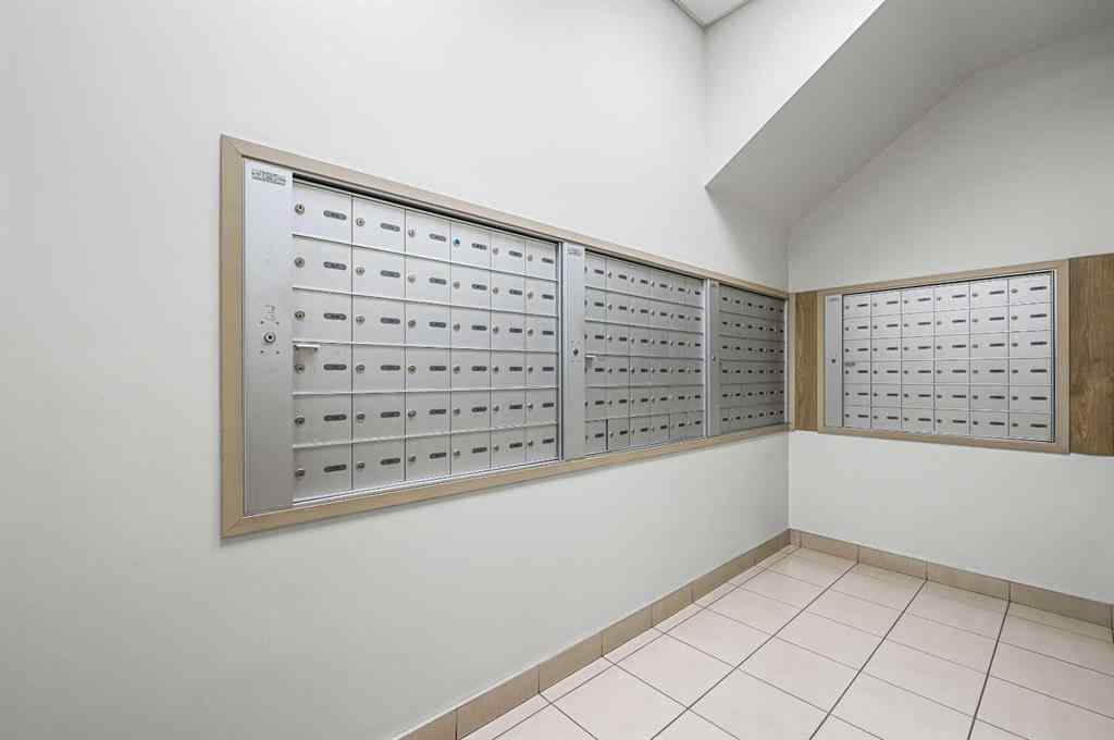 MLS® A2251052 - Unit #2008 211 13 Avenue SE in Beltline Calgary, Residential