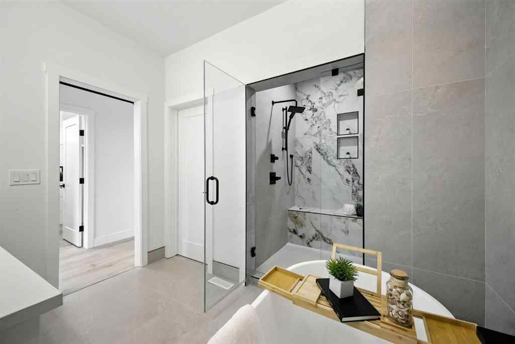 MLS® A2251053 - 926 21 Avenue NW in Mount Pleasant Calgary, Residential
