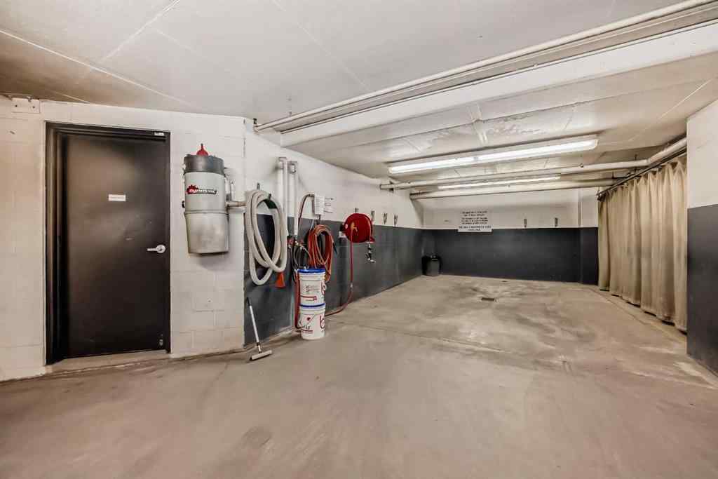MLS® A2251057 - Unit #1407 910 5 Avenue SW in Downtown Commercial Core Calgary, Residential