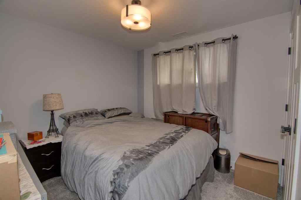 MLS® A2251062 - 1353 Pacific Circle W in Garry Station Lethbridge, Residential