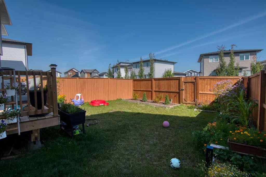 MLS® A2251062 - 1353 Pacific Circle W in Garry Station Lethbridge, Residential