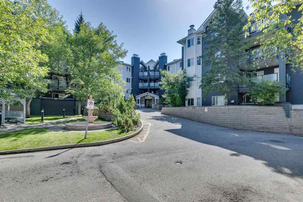 MLS® A2251064 - Unit #215 30 Sierra Morena Mews SW in Signal Hill Calgary, Residential