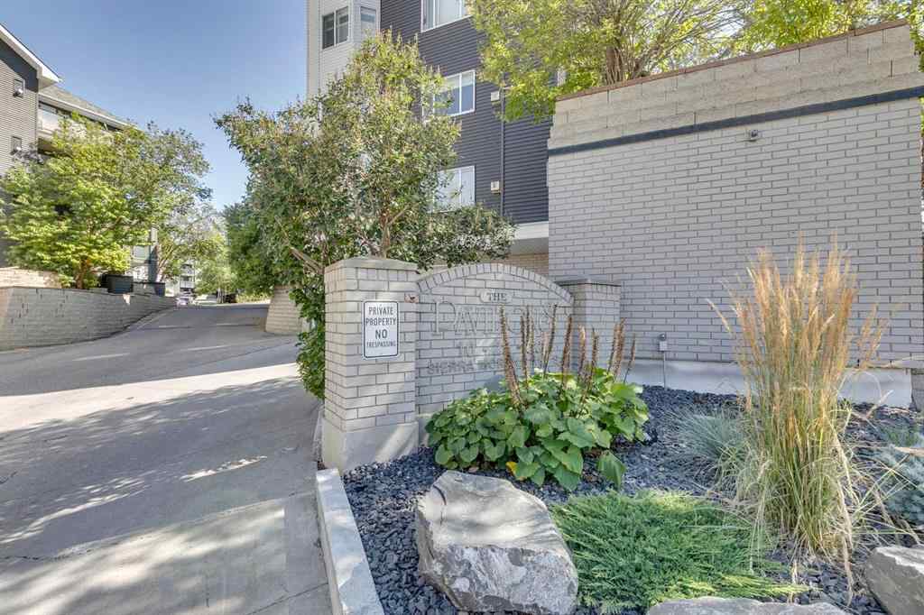 MLS® A2251064 - Unit #215 30 Sierra Morena Mews SW in Signal Hill Calgary, Residential