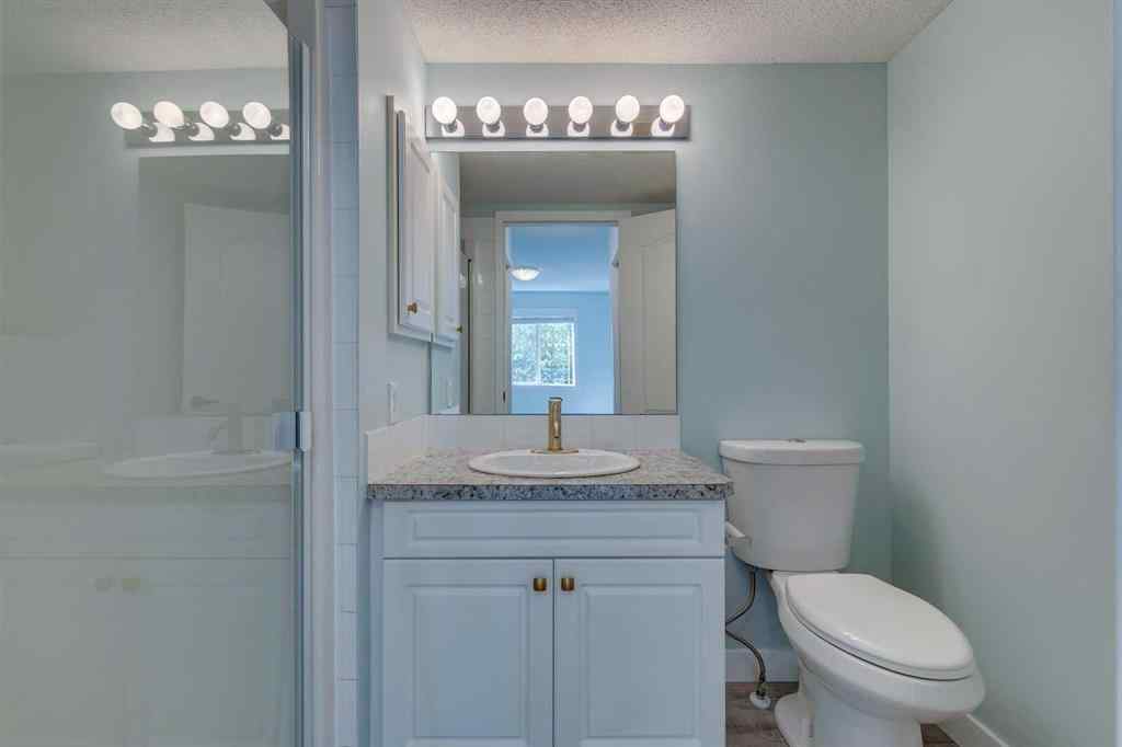 MLS® A2251064 - Unit #215 30 Sierra Morena Mews SW in Signal Hill Calgary, Residential