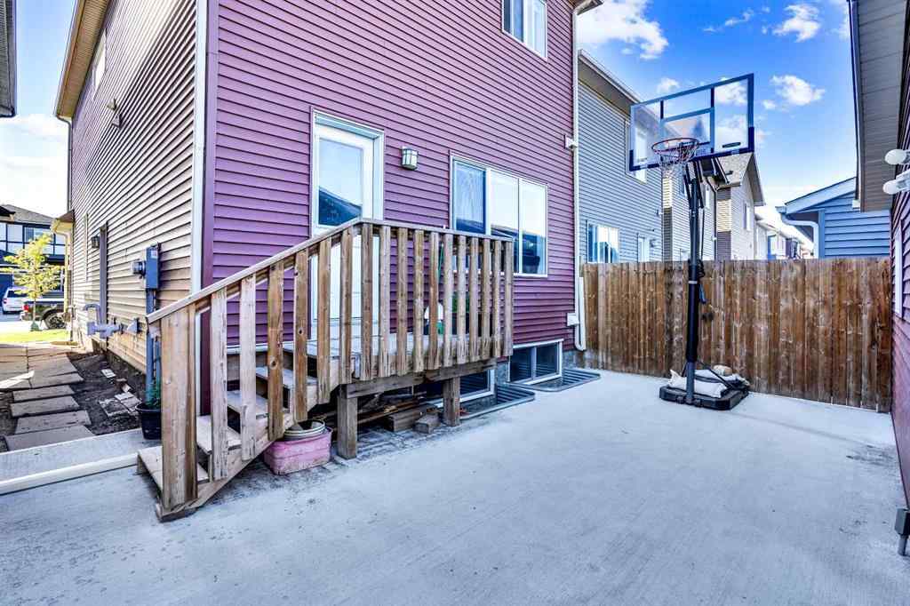 MLS® A2251065 - 22 Savanna Villas NE in Saddle Ridge Calgary, Residential