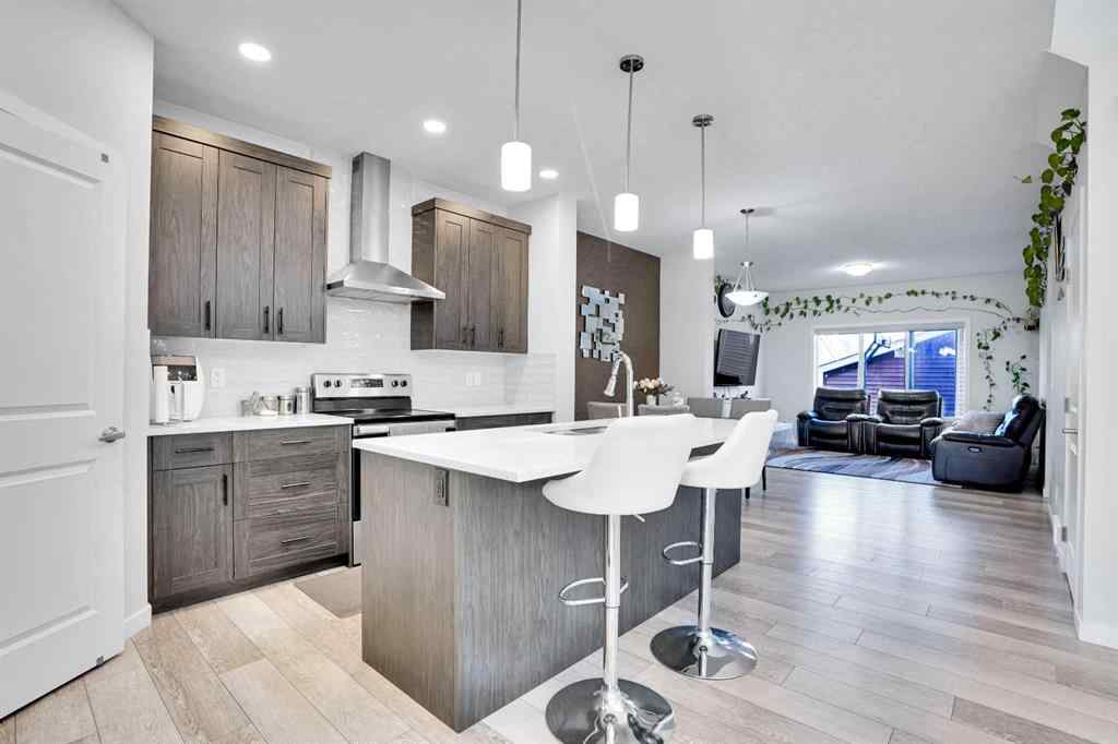 MLS® A2251065 - 22 Savanna Villas NE in Saddle Ridge Calgary, Residential