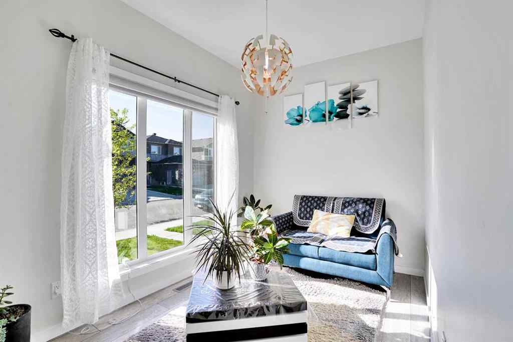 MLS® A2251065 - 22 Savanna Villas NE in Saddle Ridge Calgary, Residential