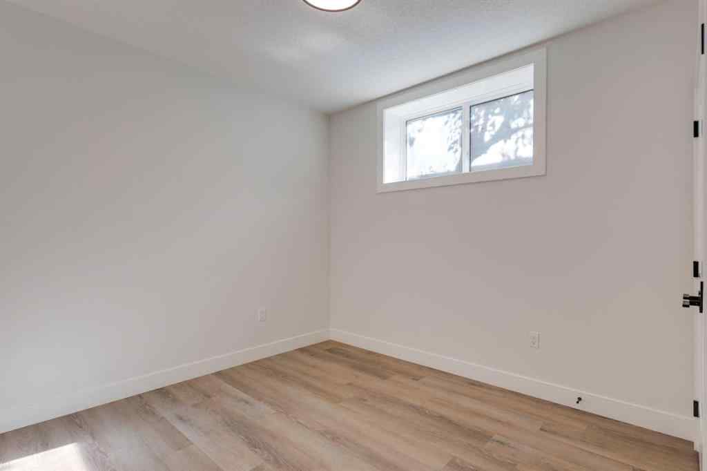 MLS® A2251066 - 422 14 Avenue NE in Renfrew Calgary, Residential