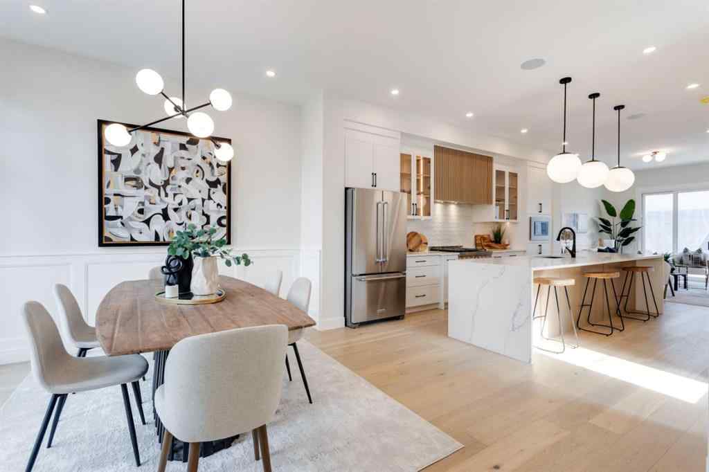 MLS® A2251066 - 422 14 Avenue NE in Renfrew Calgary, Residential