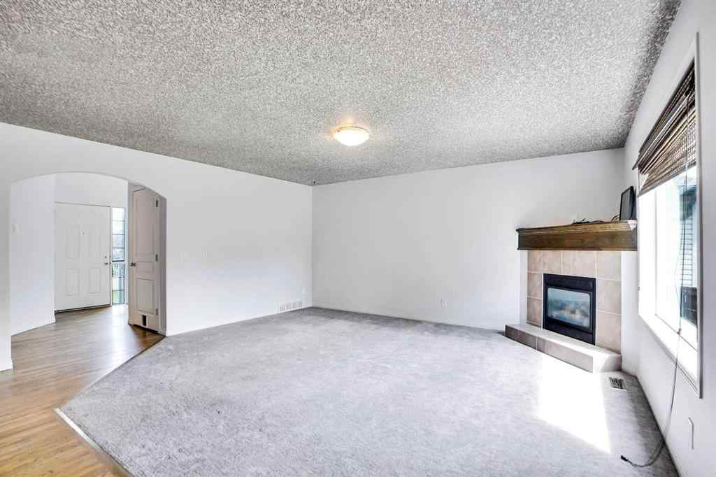 MLS® A2251067 - 210 Crimson Lane  in Rainbow Falls Chestermere, Residential