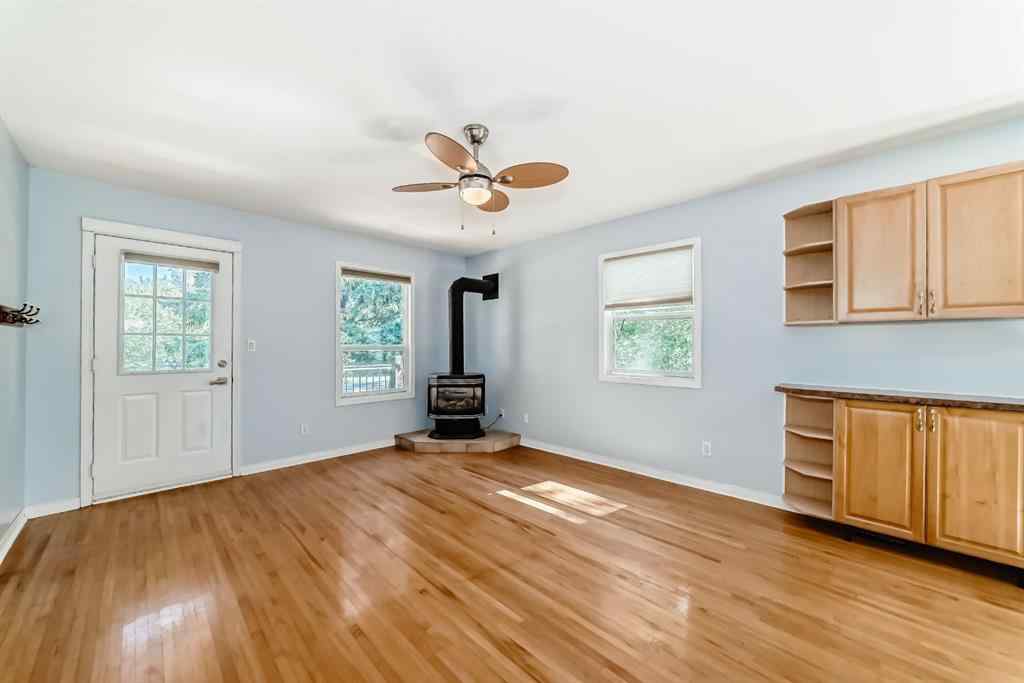 MLS® A2251075 - 520 Royalite Way SE in NONE Diamond Valley, Residential