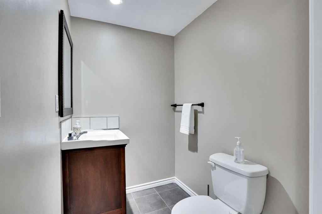 MLS® A2251077 - 174 Windstone Avenue SW in Windsong Airdrie, Residential