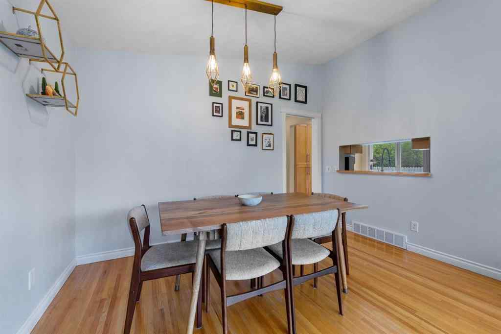 MLS® A2251080 - 924 Cannock Road SW in Canyon Meadows Calgary, Residential
