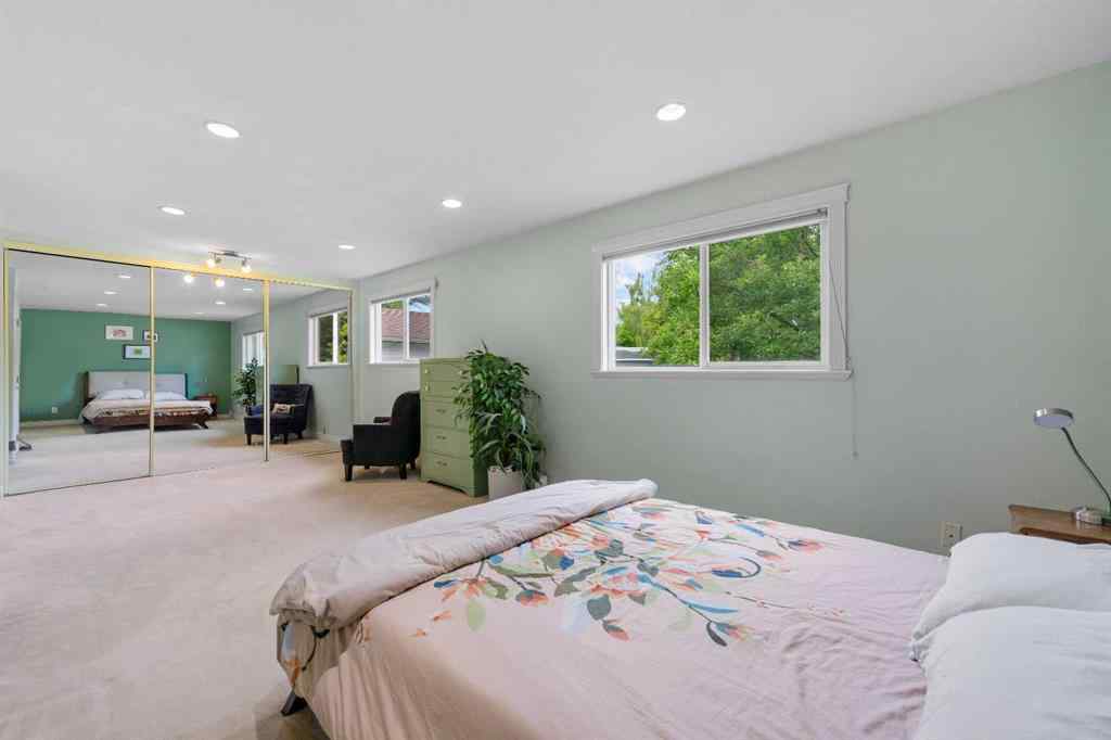 MLS® A2251080 - 924 Cannock Road SW in Canyon Meadows Calgary, Residential