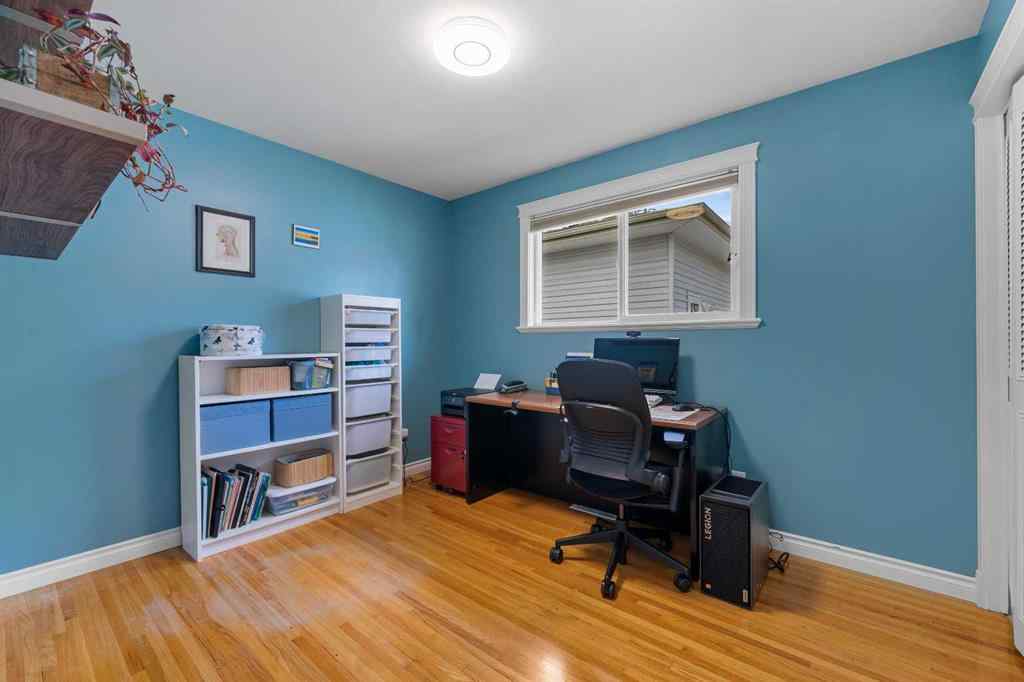MLS® A2251080 - 924 Cannock Road SW in Canyon Meadows Calgary, Residential