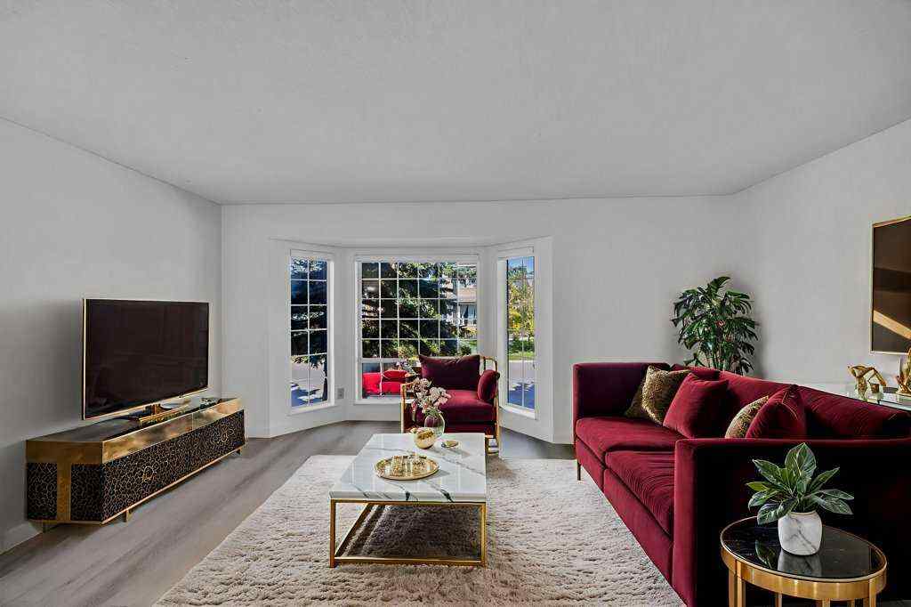 MLS® A2251089 - 67 Martinwood Road NE in Martindale Calgary, Residential