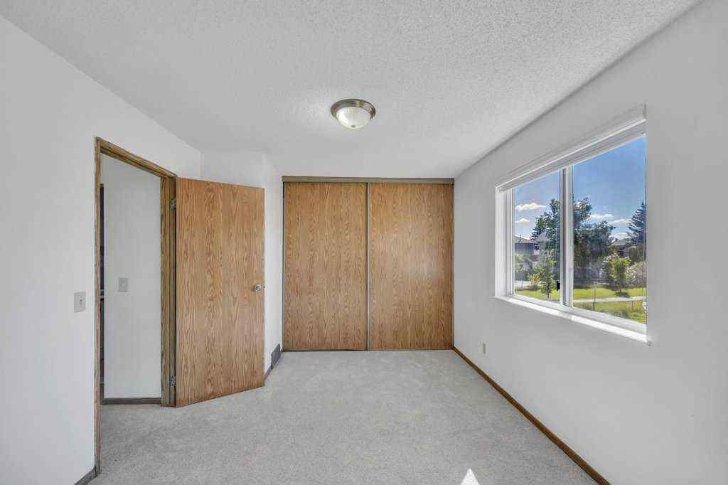MLS® A2251089 - 67 Martinwood Road NE in Martindale Calgary, Residential