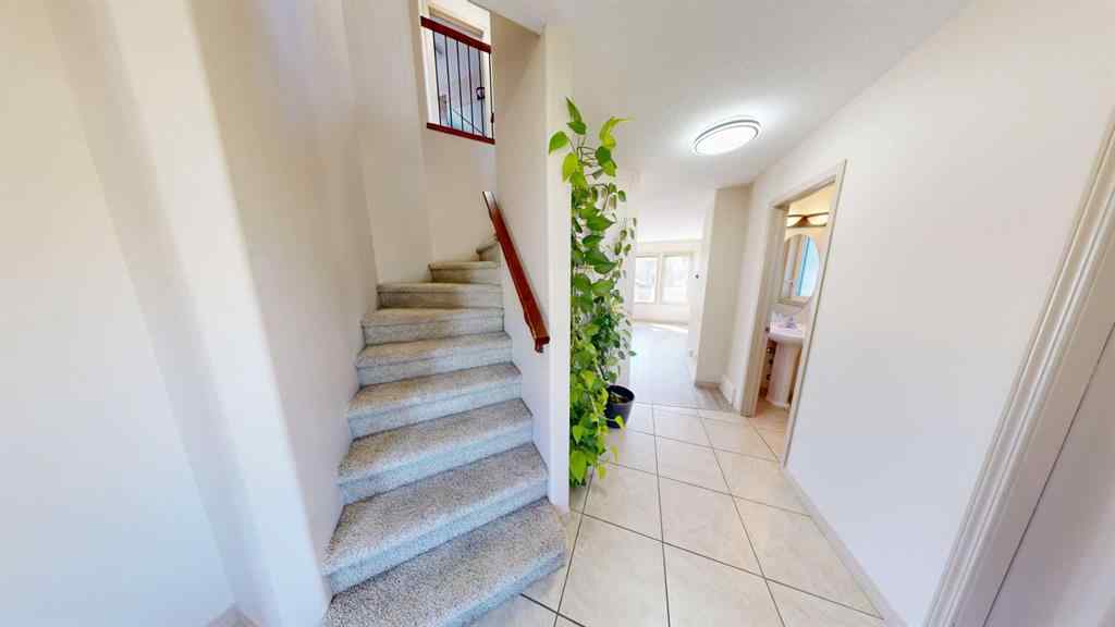 MLS® A2251097 - 138 Southgate Boulevard S in Southgate Lethbridge, Residential