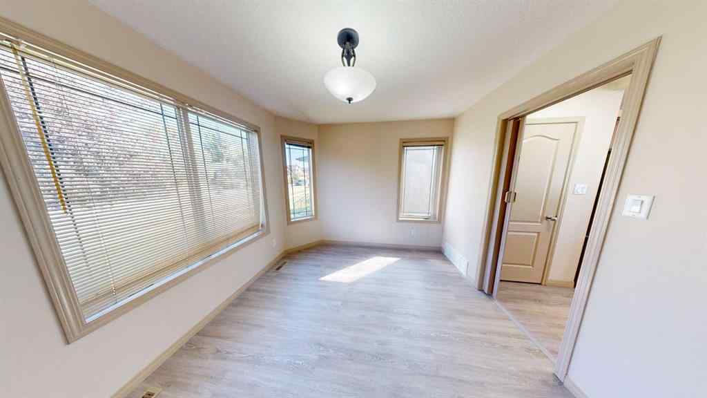 MLS® A2251097 - 138 Southgate Boulevard S in Southgate Lethbridge, Residential