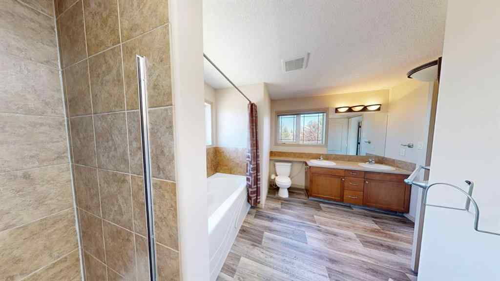 MLS® A2251097 - 138 Southgate Boulevard S in Southgate Lethbridge, Residential