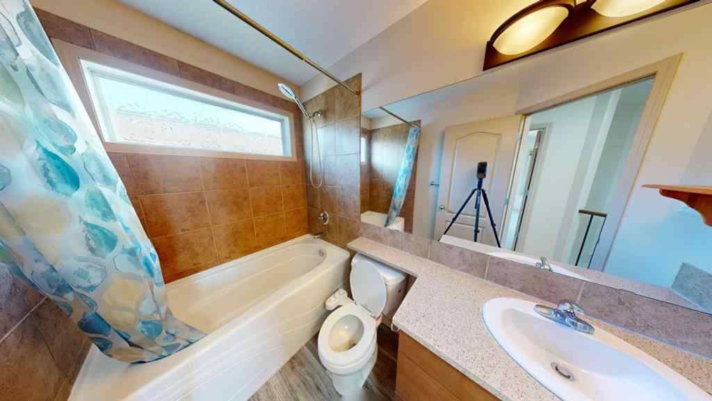 MLS® A2251097 - 138 Southgate Boulevard S in Southgate Lethbridge, Residential