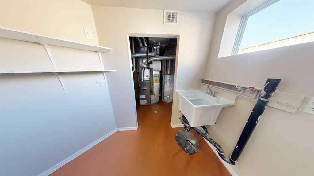 MLS® A2251097 - 138 Southgate Boulevard S in Southgate Lethbridge, Residential