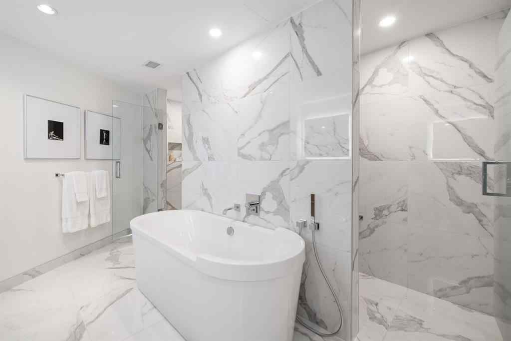 MLS® A2251109 - Unit #102 88 Waterfront Mews SW in Chinatown Calgary, Residential