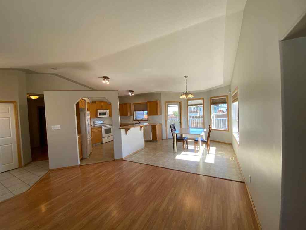 MLS® A2251110 - 90 Upland Road W in Uplands Brooks, Residential