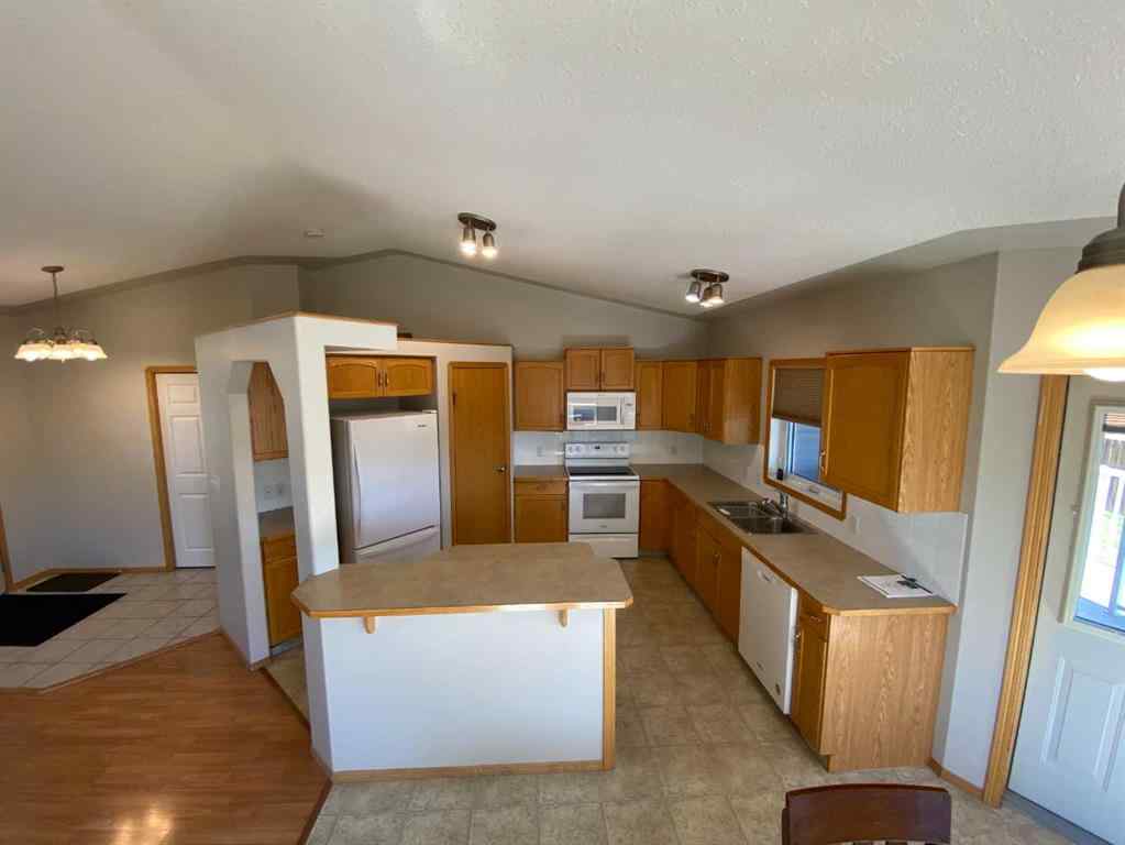 MLS® A2251110 - 90 Upland Road W in Uplands Brooks, Residential