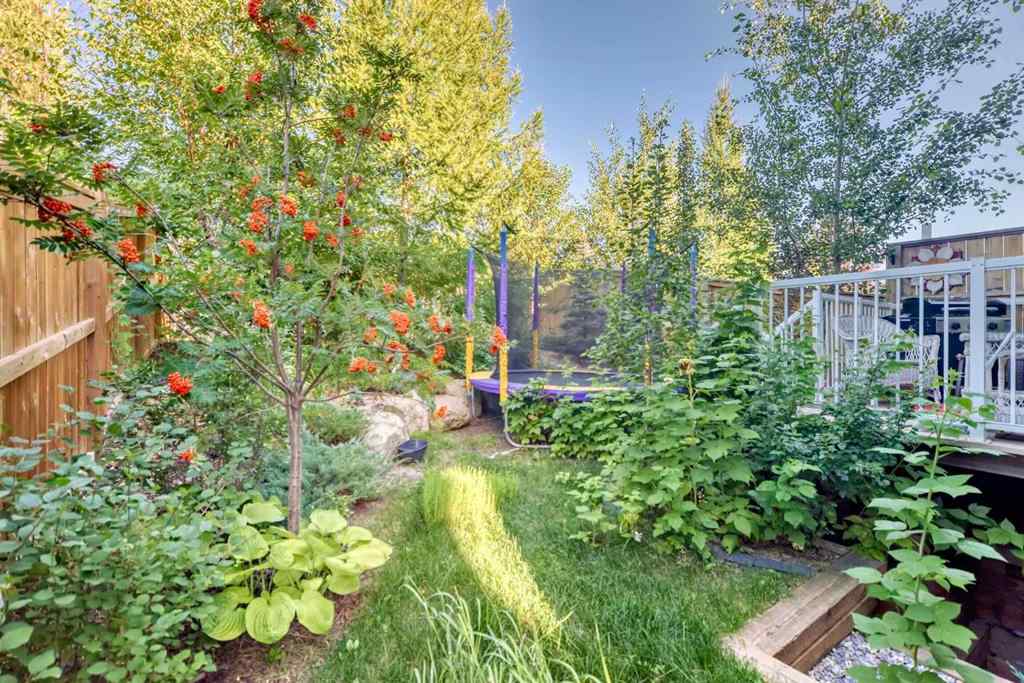MLS® A2251118 - 582 River Heights Crescent  in River Song Cochrane, Residential