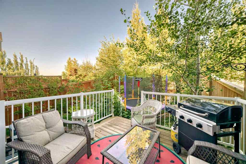 MLS® A2251118 - 582 River Heights Crescent  in River Song Cochrane, Residential