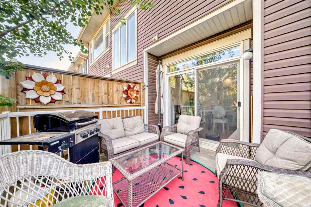 MLS® A2251118 - 582 River Heights Crescent  in River Song Cochrane, Residential
