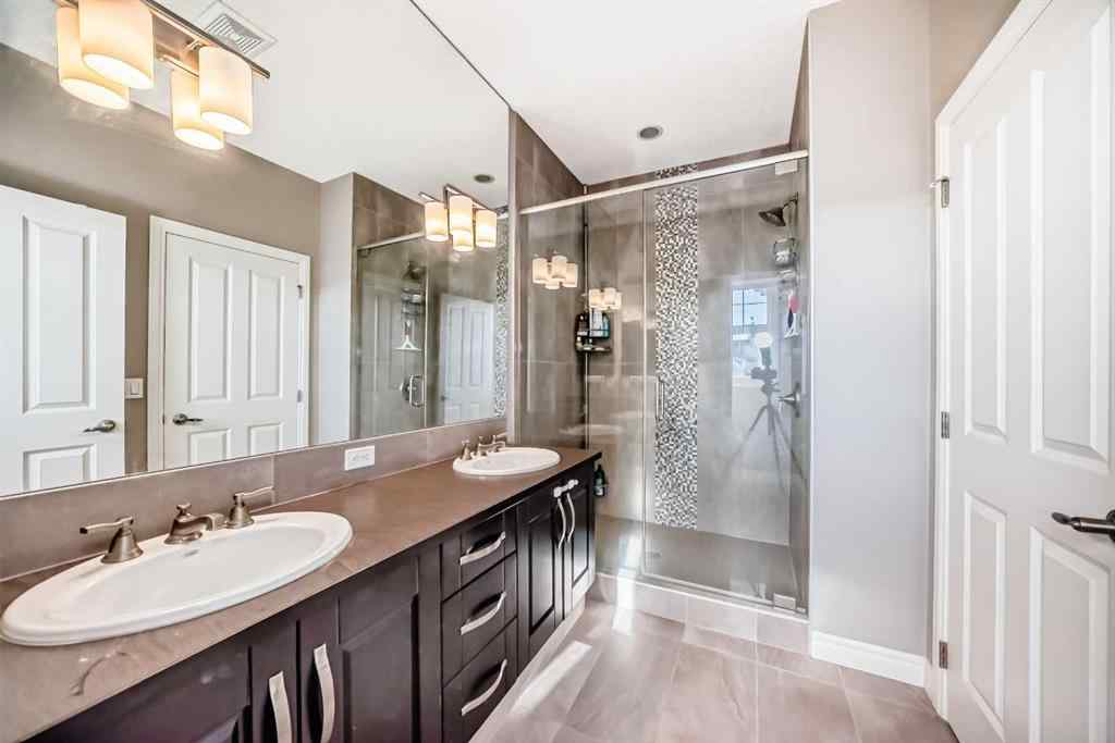 MLS® A2251118 - 582 River Heights Crescent  in River Song Cochrane, Residential