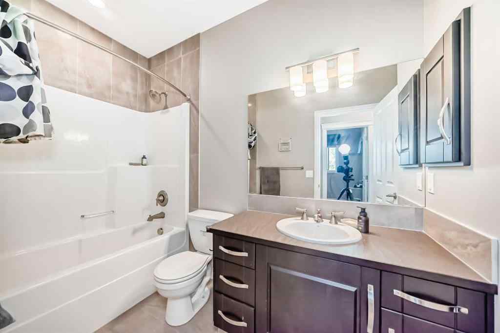 MLS® A2251118 - 582 River Heights Crescent  in River Song Cochrane, Residential