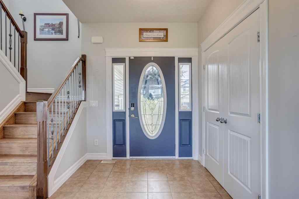 MLS® A2251120 - 117 Gravelstone Way  in Stonecreek Fort McMurray, Residential