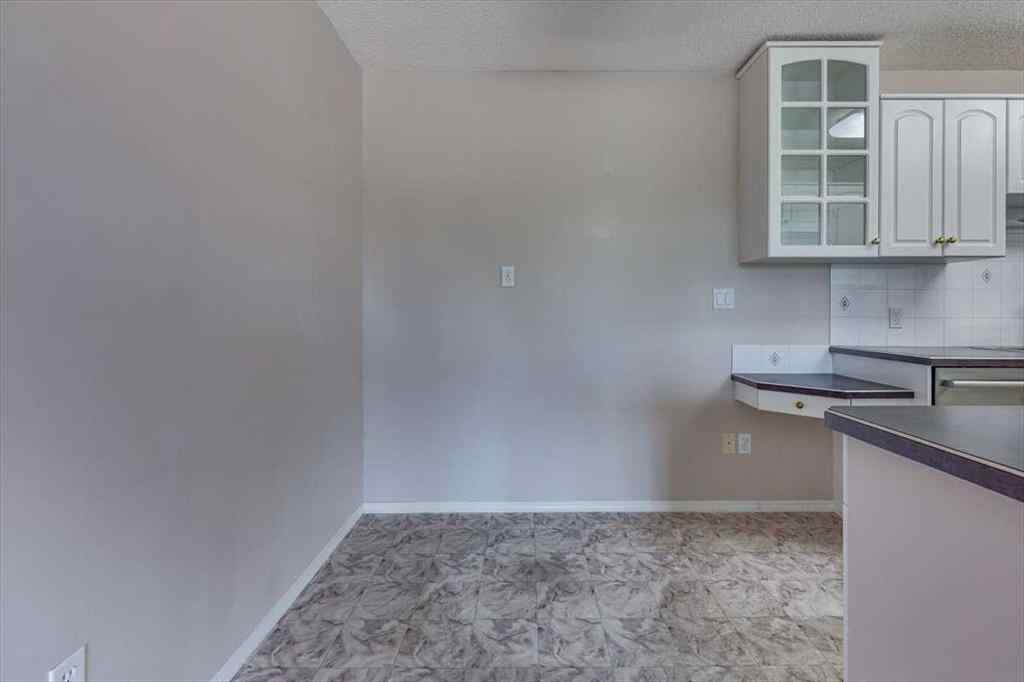 MLS® A2251122 - Unit #312 5330 47 Avenue  in Downtown Red Deer Red Deer, Residential