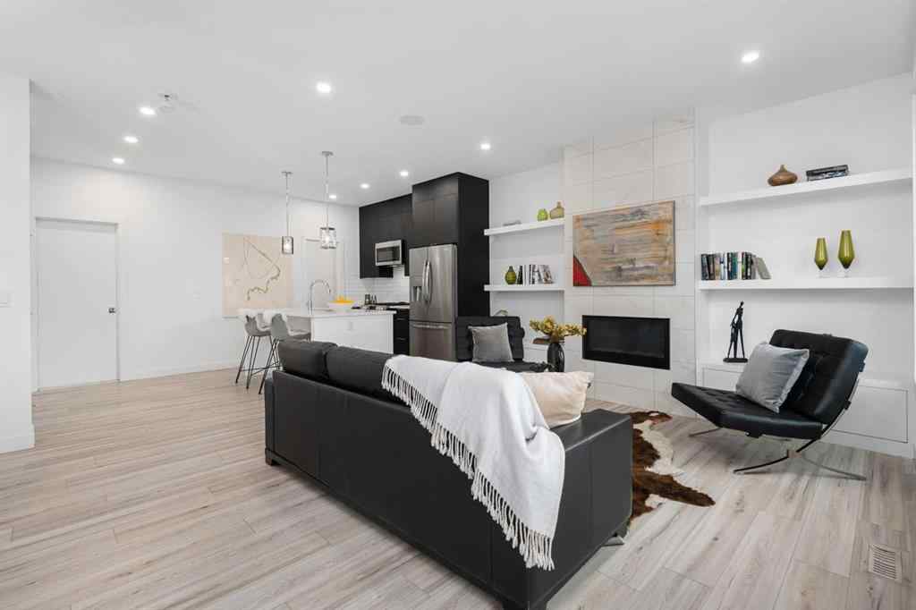 MLS® A2251123 - Unit #2 1523 20 Avenue NW in Capitol Hill Calgary, Residential