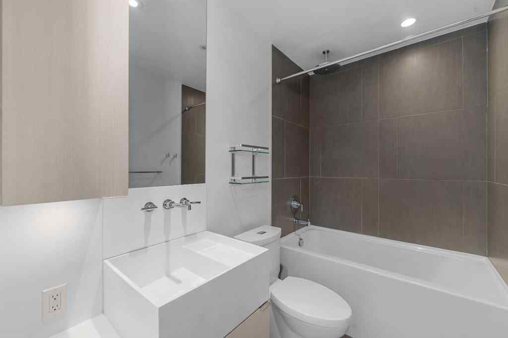 MLS® A2251125 - Unit #320 615 6 Avenue SE in Downtown East Village Calgary, Residential