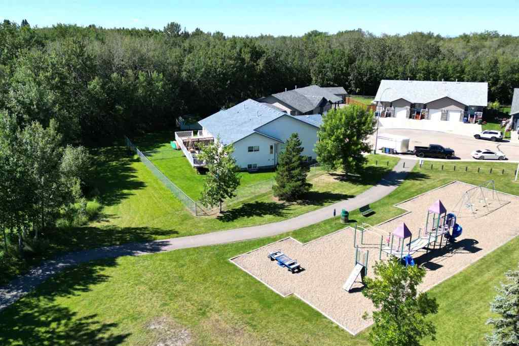 MLS® A2251131 - 5515 52 Avenue Close  in Dodds Lake Innisfail, Residential