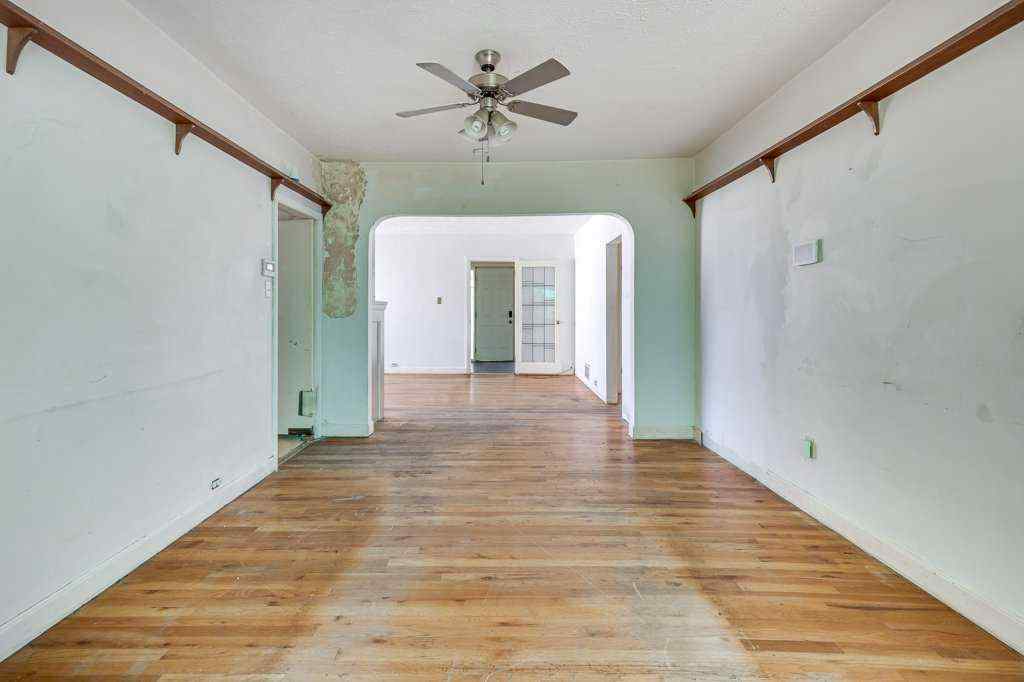MLS® A2251136 - 4315 50 Avenue  in Downtown Innisfail Innisfail, Residential