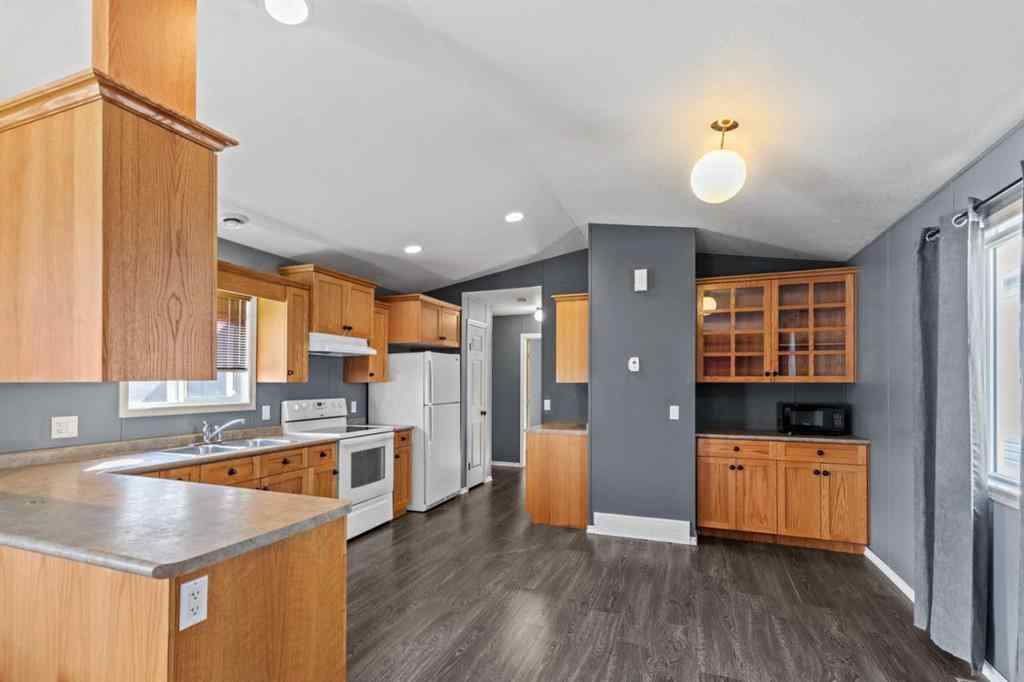 MLS® A2251137 - Unit #122 10615 88 Street  in MH - Trumpeter Village Grande Prairie, Mobile