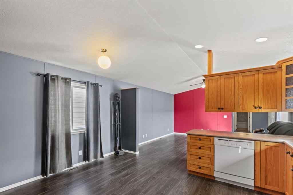MLS® A2251137 - Unit #122 10615 88 Street  in MH - Trumpeter Village Grande Prairie, Mobile